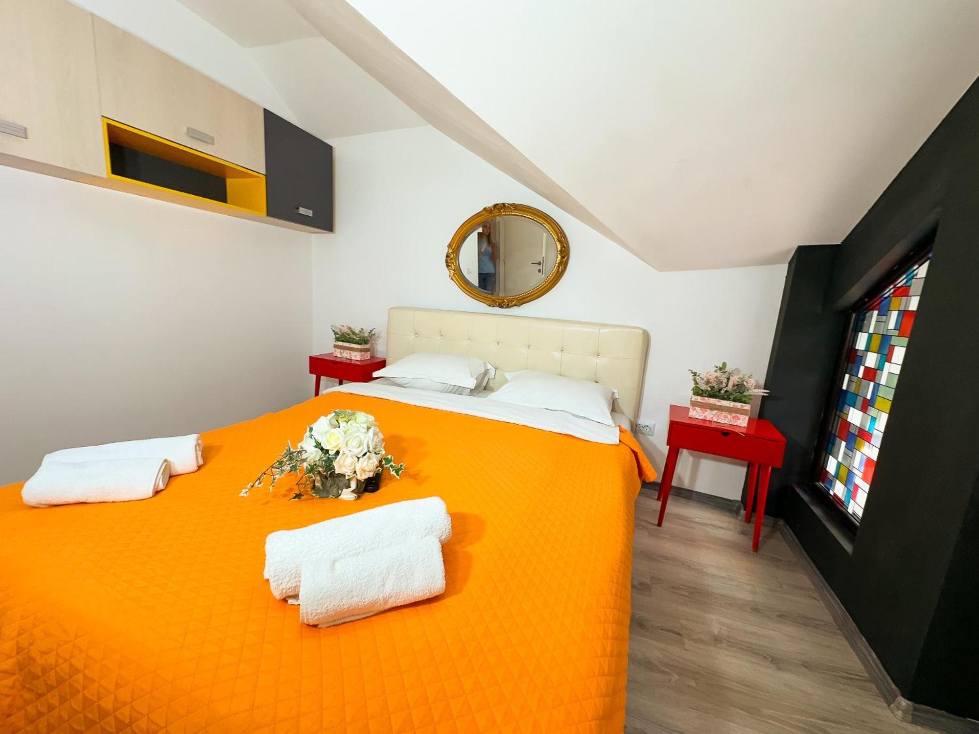 קריובה Millenium Apartment Central מראה חיצוני תמונה